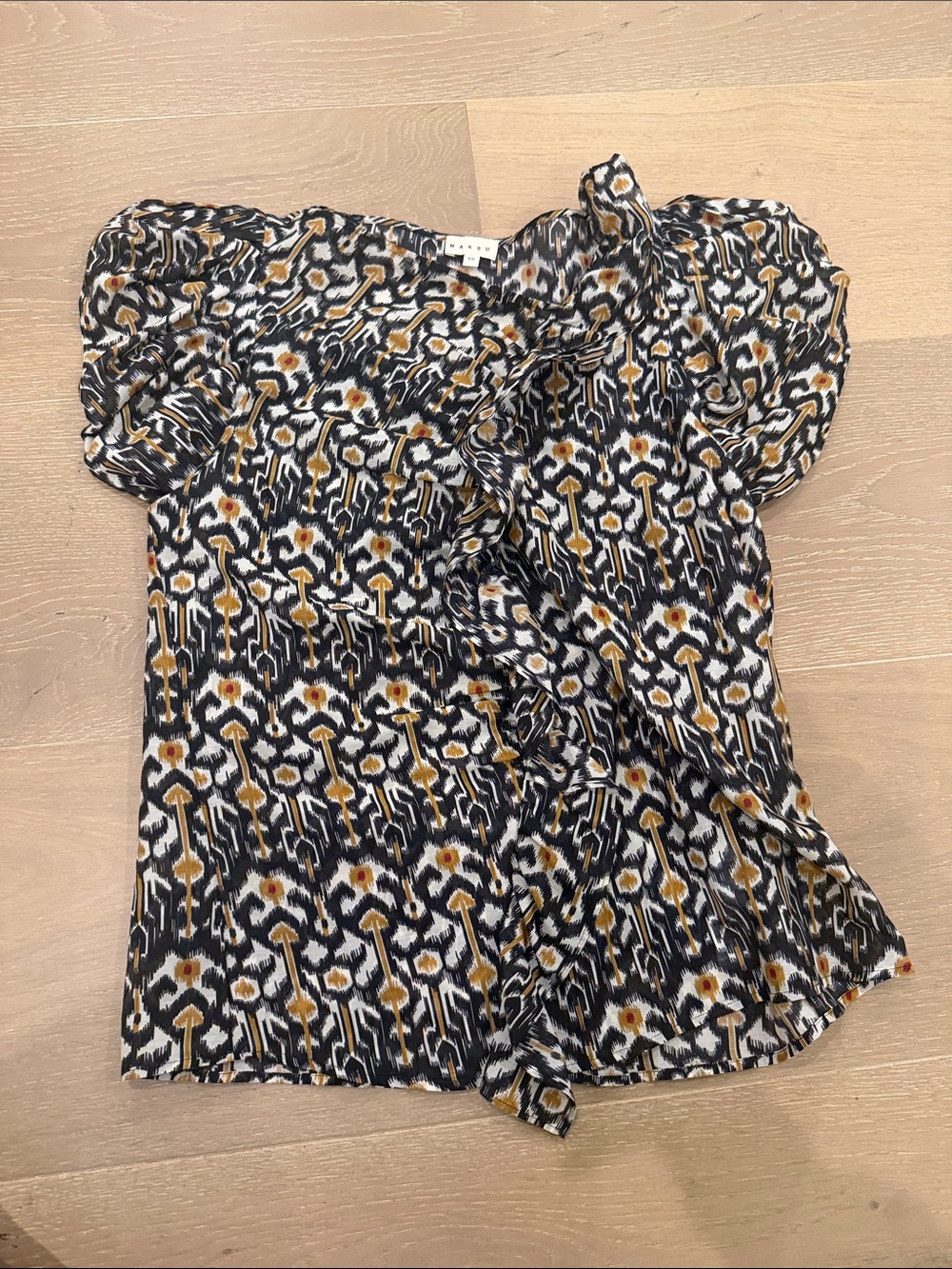 Printed Maksu Blouse — Black with Mustard and White Geometric Print